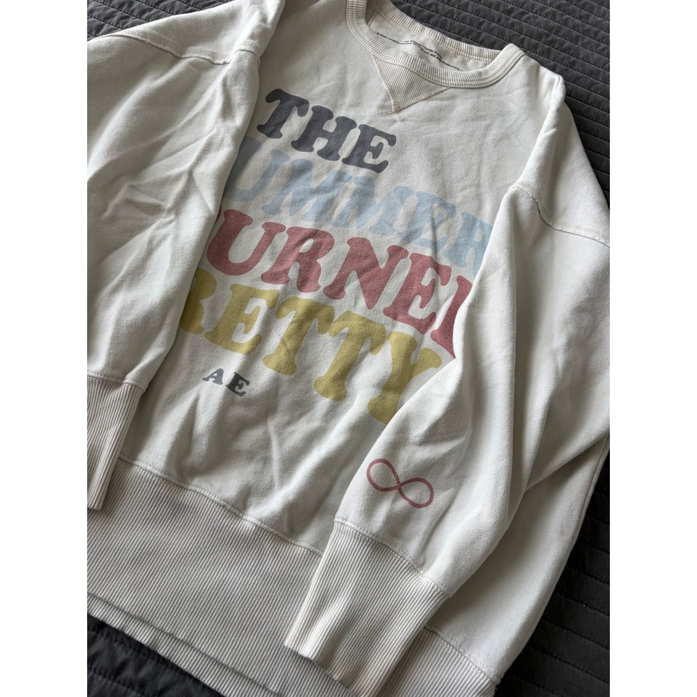 American Eagle The Summer I Turned Pretty Sweatshirt Cream Graphic Pullover Med - Picture 6 of 7